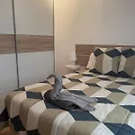Sardina Near The With Pool And Wifi I Apartment